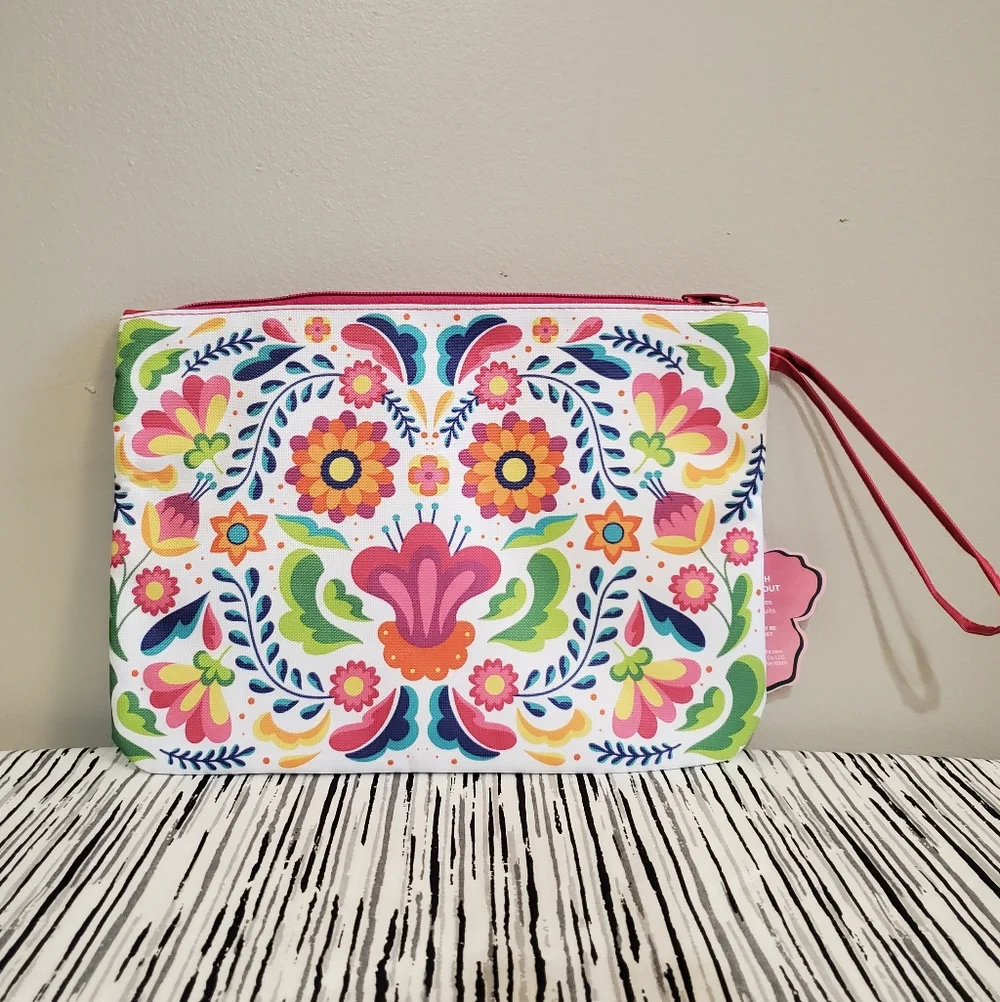 Floral Pink Swim Suit Sack with Touchscreen Compatible Compartiment 9in x 12in - Picture 2 of 4